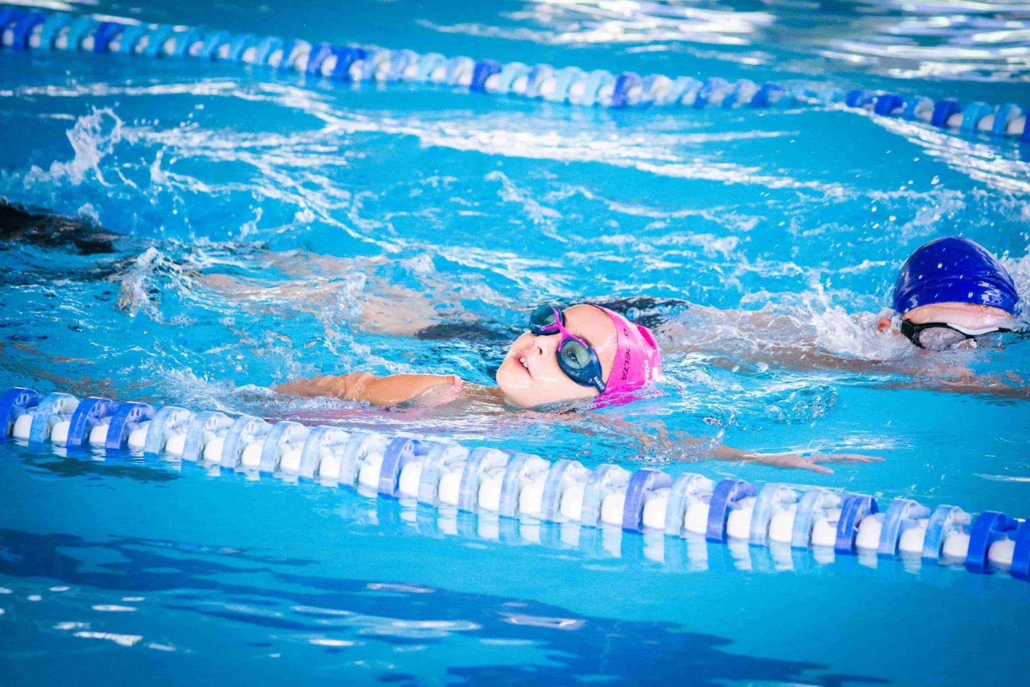 Konyaaltı Olimpik Yüzme Havuzu: Antalya'nın En Prestijli Yüzme Tesisi - Antalya Yüzme Akademisi